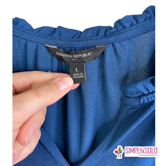 Banana Republic Women's Blouse Tank Top Sleeveless Blue Ruffled V-Neck Stretch L - Picture 2 of 9